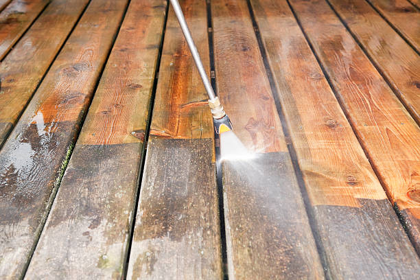 Why Choose Our Certified Pressure Washing Experts for Your Project Needs in Hampton, MD?